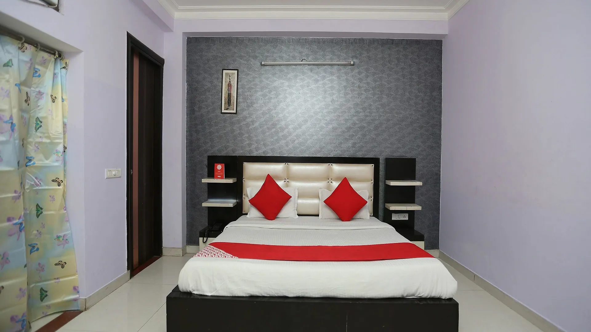 Oyo 14279 Haven Inn Gurgaon Hotel