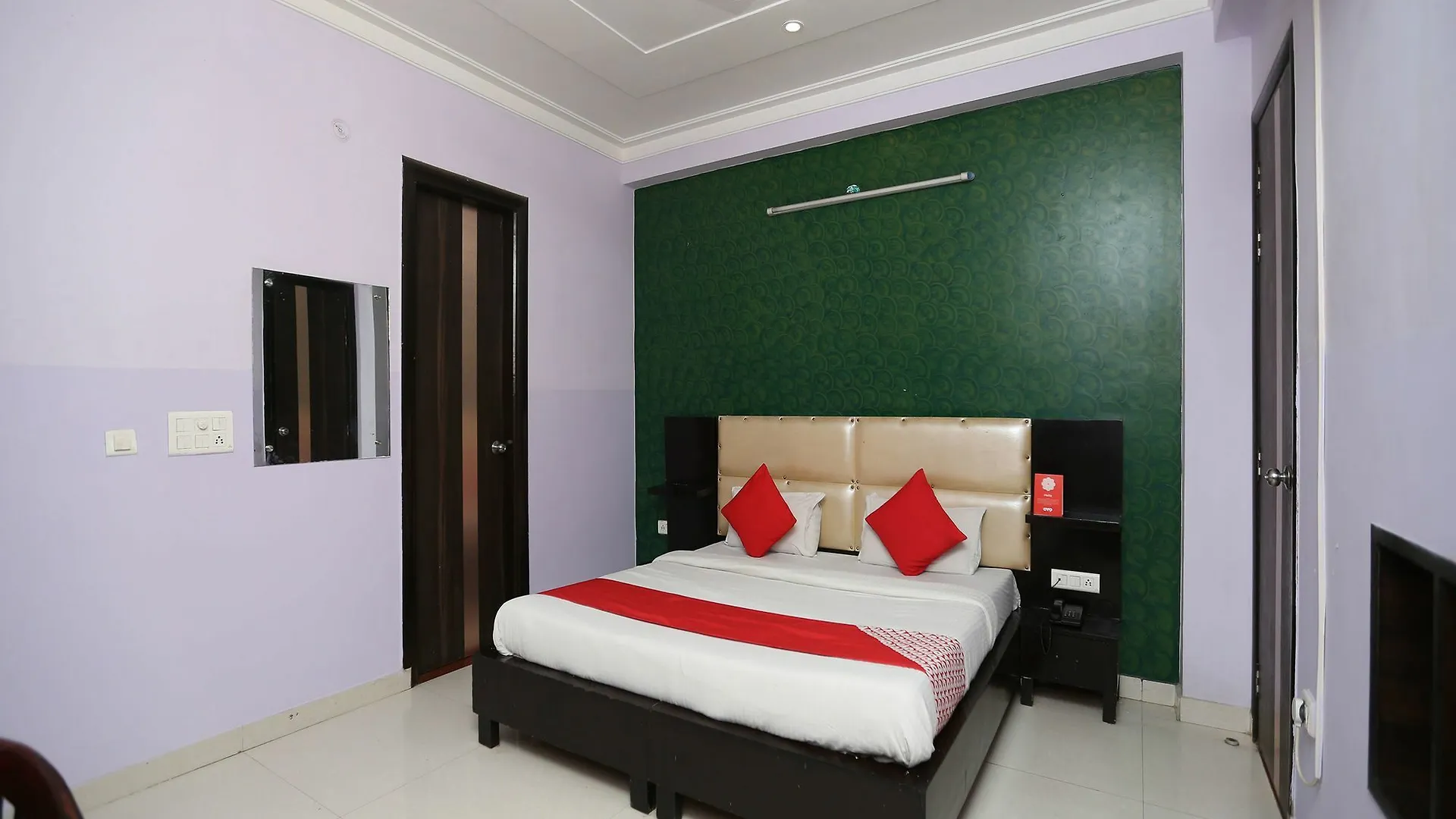 Oyo 14279 Haven Inn Gurgaon Hotel