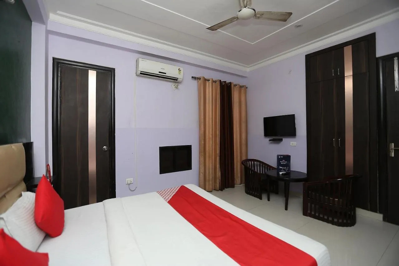 Oyo 14279 Haven Inn Gurgáon 3*,  India