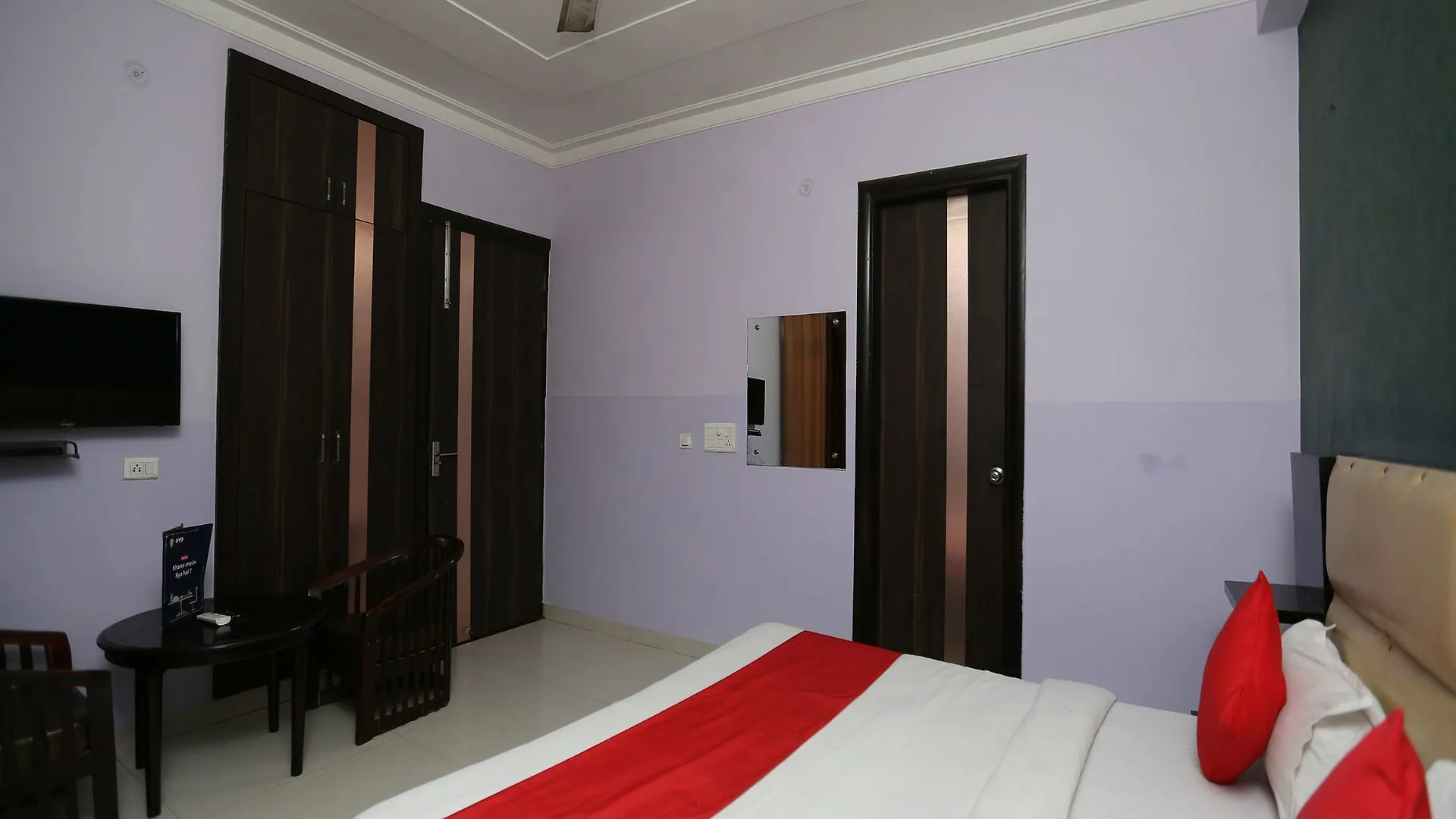 Oyo 14279 Haven Inn Gurgáon Szálloda